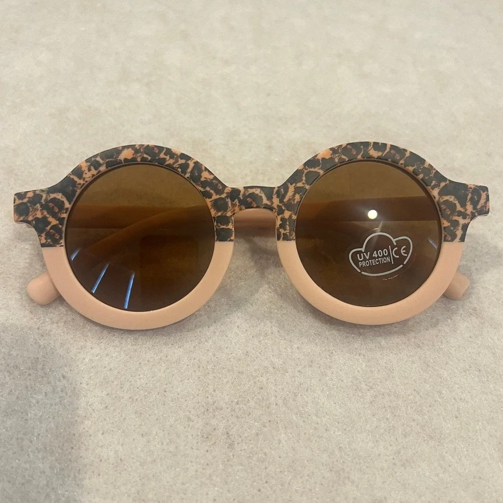 Kids Round Leopard Print Two Tone Sunglasses UV400 Peach Brown Matte Eyewear